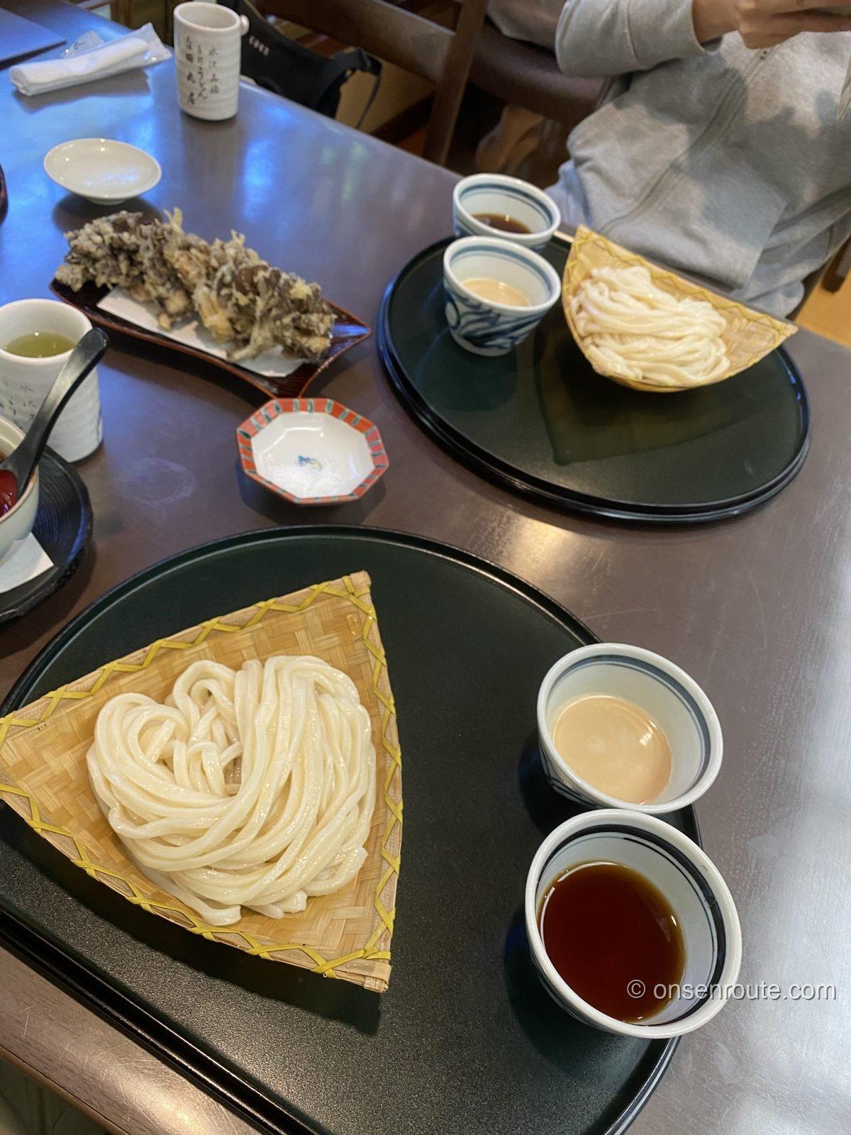 水沢うどん街道でいただく冷たいざるうどん