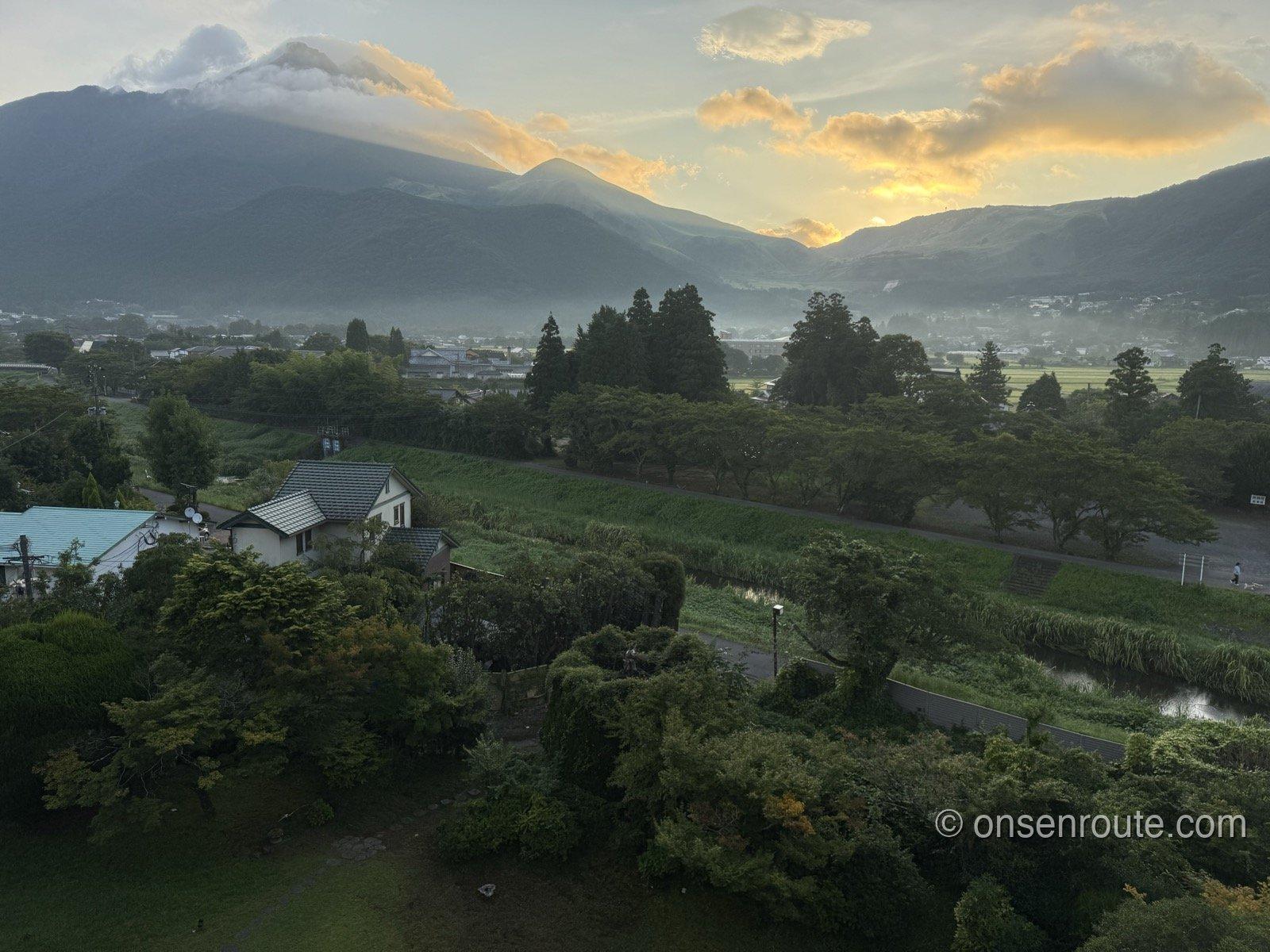 由布院温泉 ゆふいん山水館